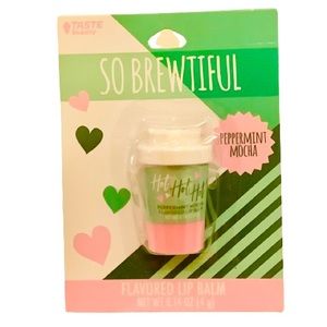 🧋 NWT Peppermint Mocha, Lip Balm, in an adorable Coffee Cup Applicator! 🧋